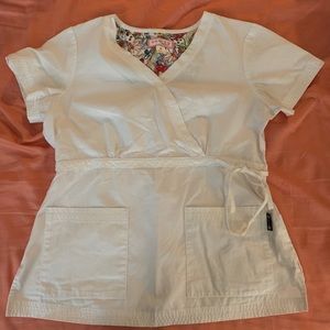 Scrub top
